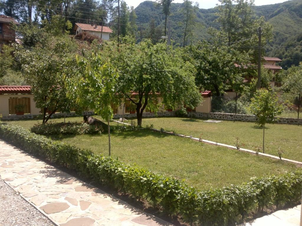 Villa Nanevi Teteven Εξωτερικό φωτογραφία