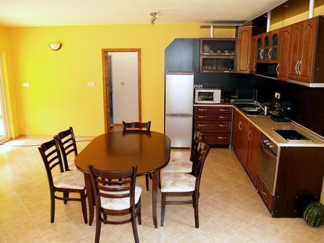 Villa Nanevi Teteven Δωμάτιο φωτογραφία